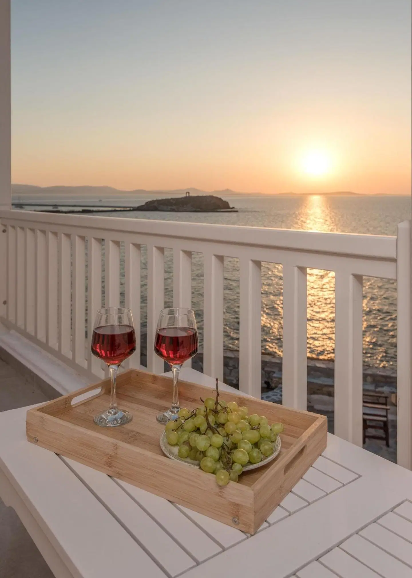 Iliada Studios HEALTH_BEAUTY