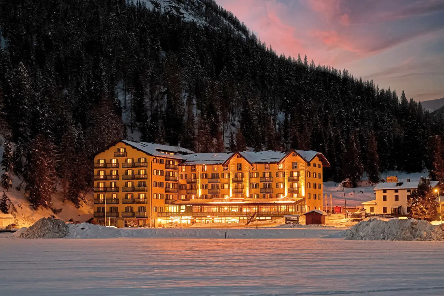 Grand Hotel Misurina Terrasse