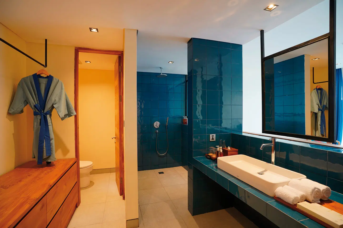 Adiwana Warnakali HEALTH_BEAUTY