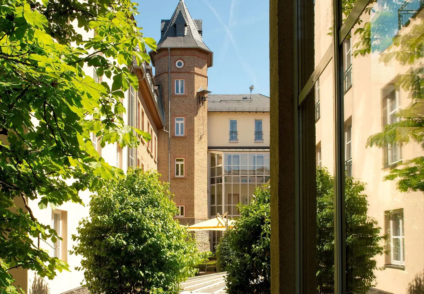 Best Western Premier Hotel Villa Stokkum EXTERIOR