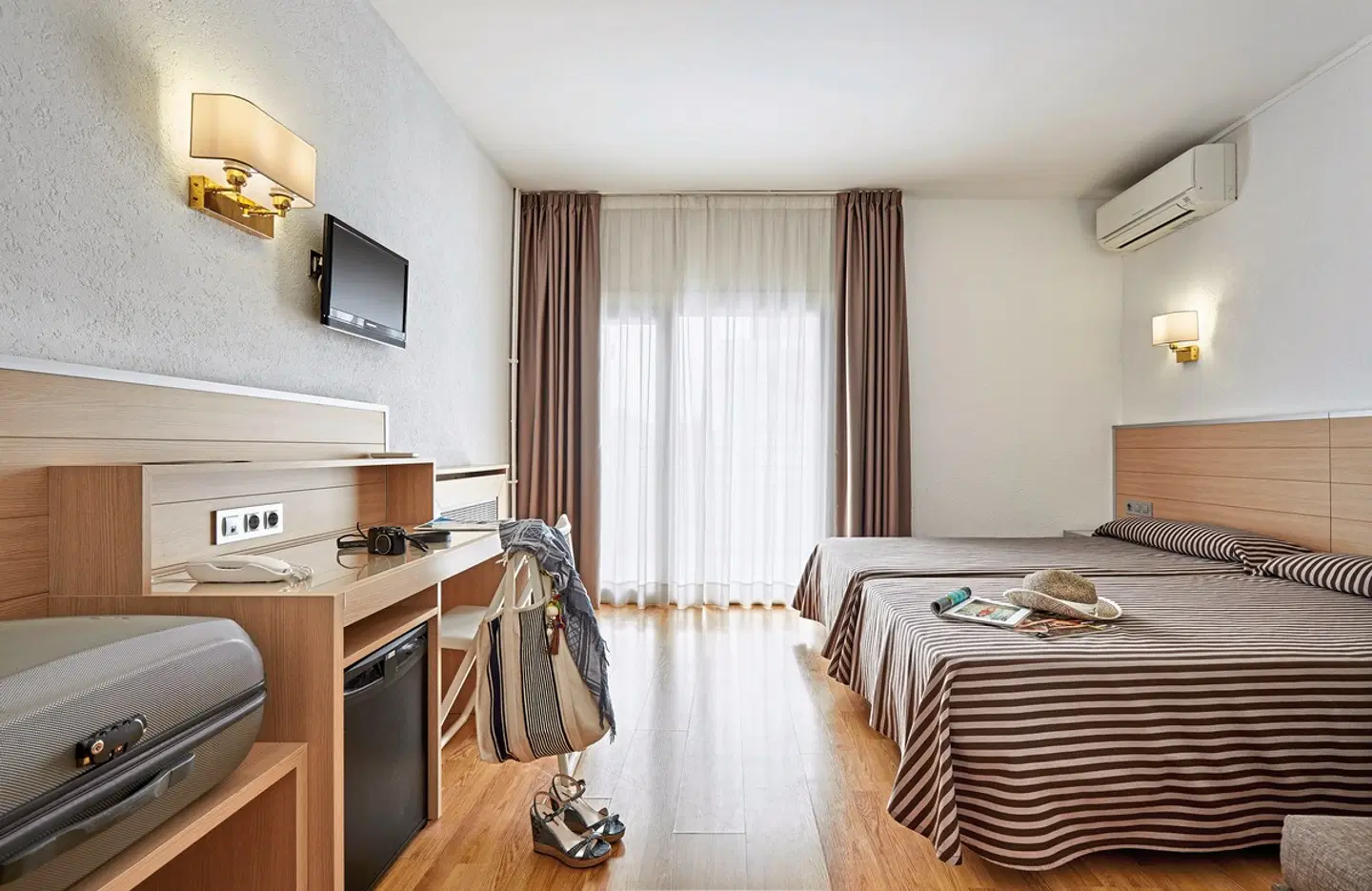 Gran Hotel Flamingo ROOM_EXAMPLE