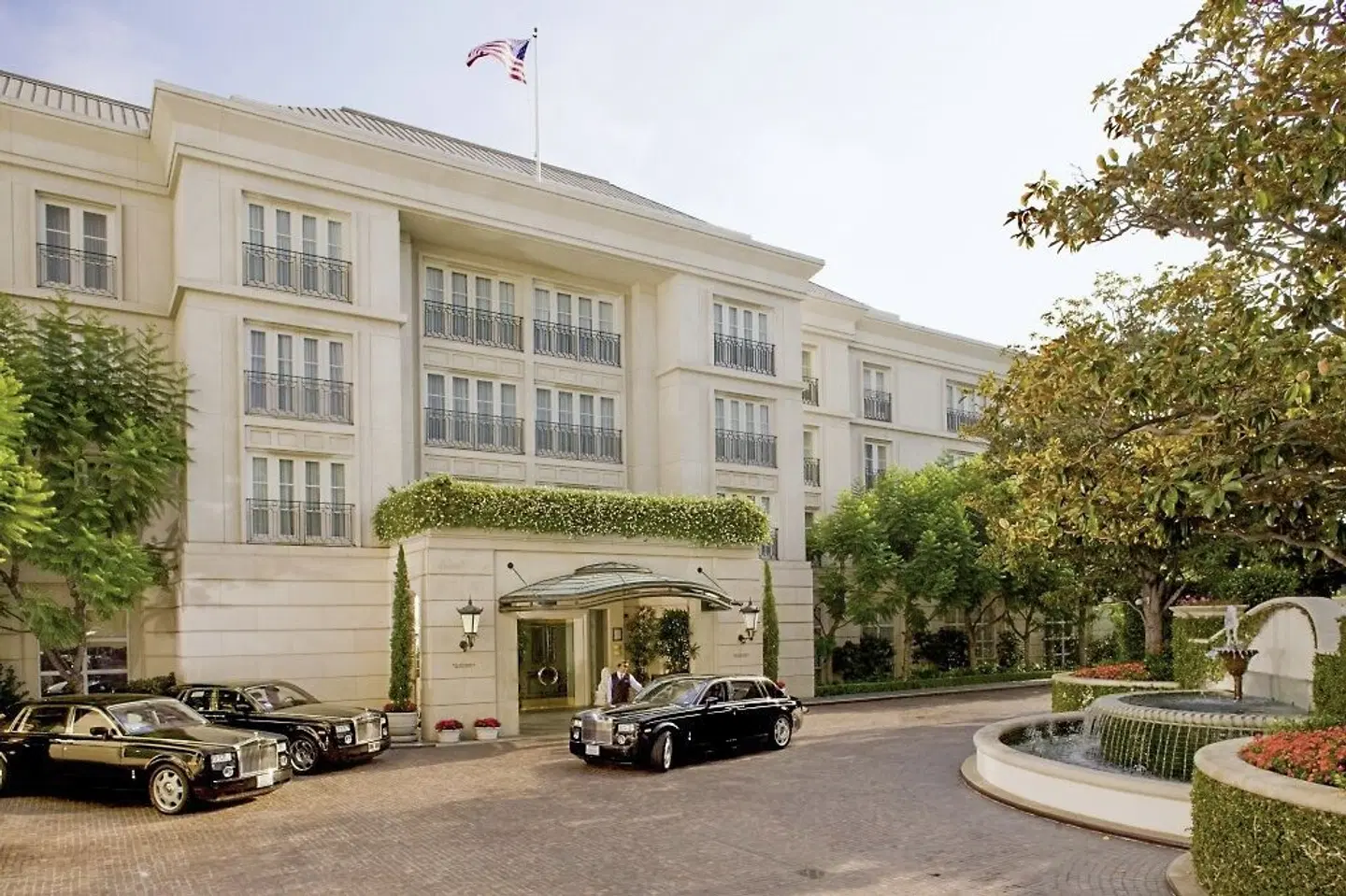 The Peninsula Beverly Hills EXTERIOR