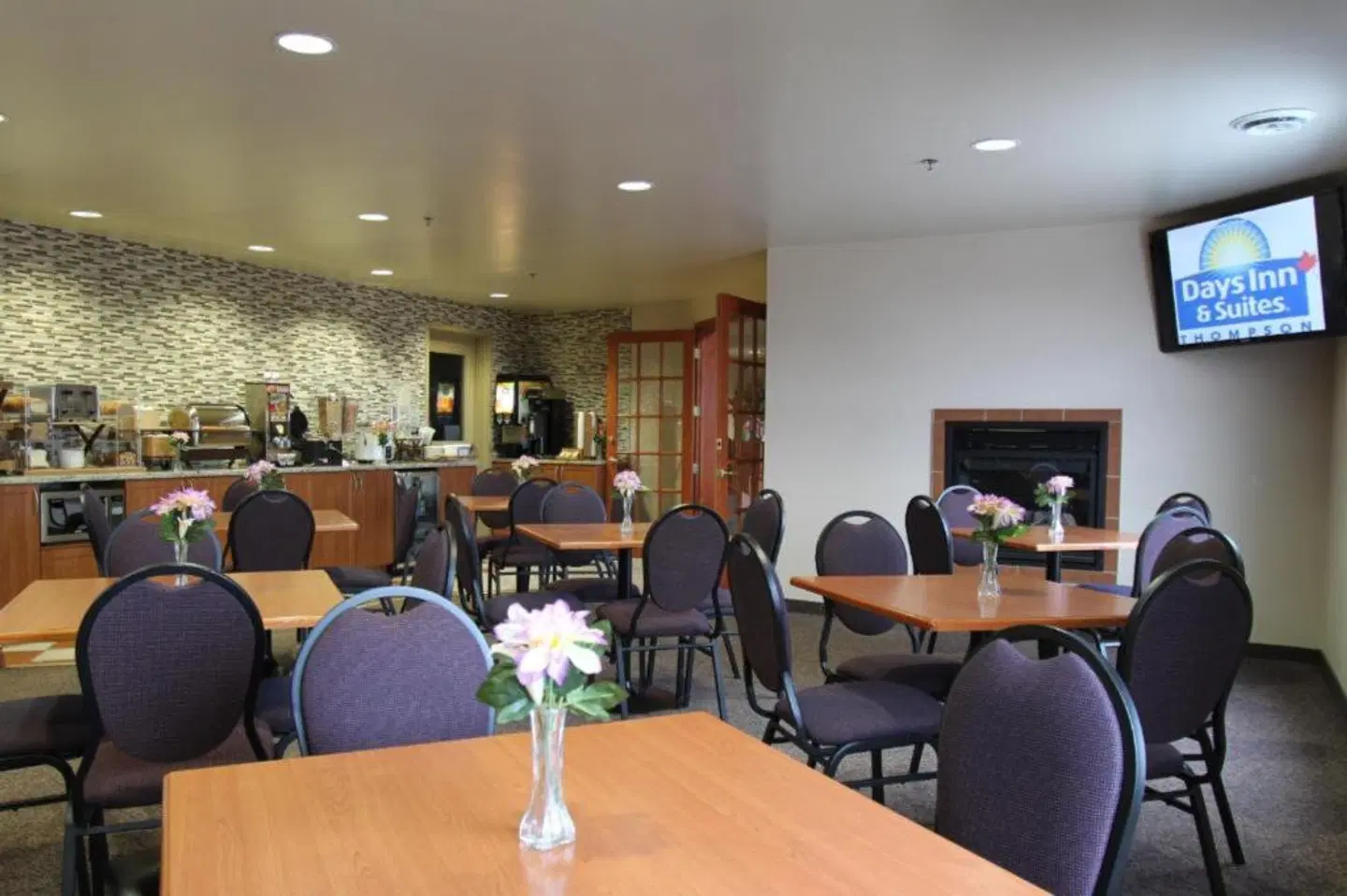 Days Inn & Suites by Wyndham Thompson Konferenz