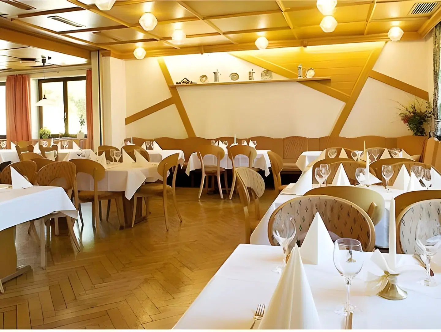 Bayerischer Hof Restaurant