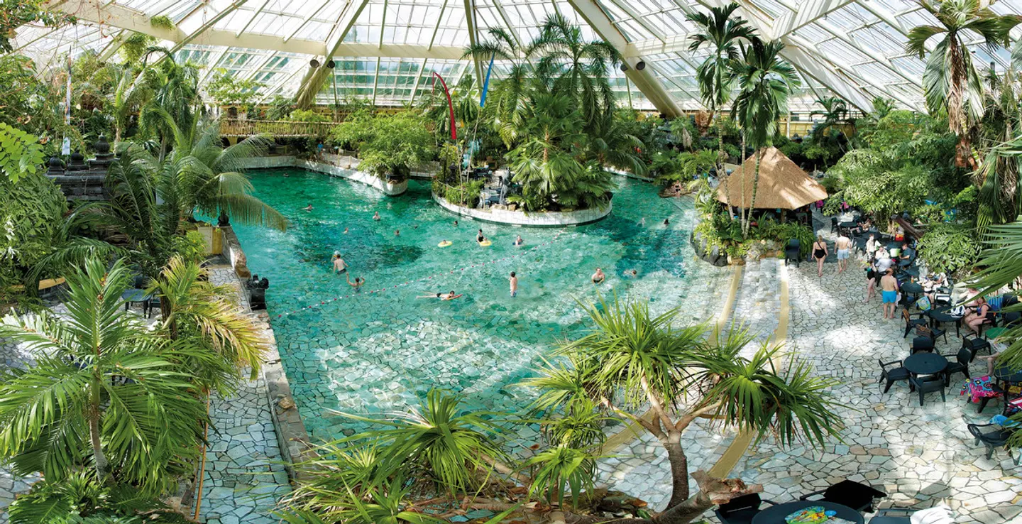 Center Parcs De Eemhof Hallenbad