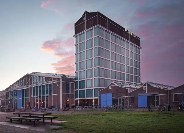 DoubleTree by Hilton Hotel Amsterdam - NDSM Wharf EXTERIOR