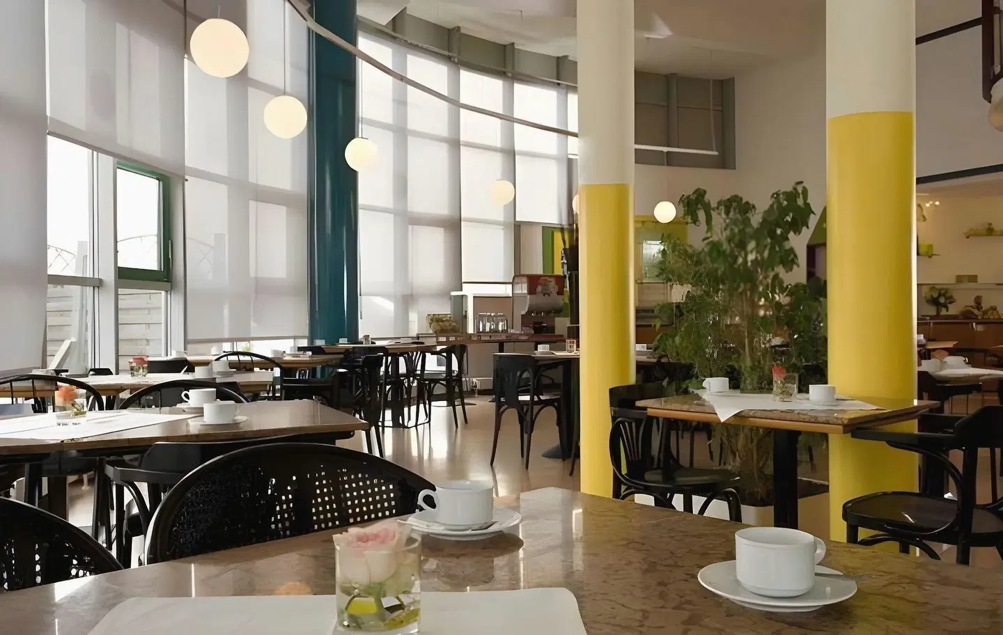 LifeHotel Vienna Airport Restaurant