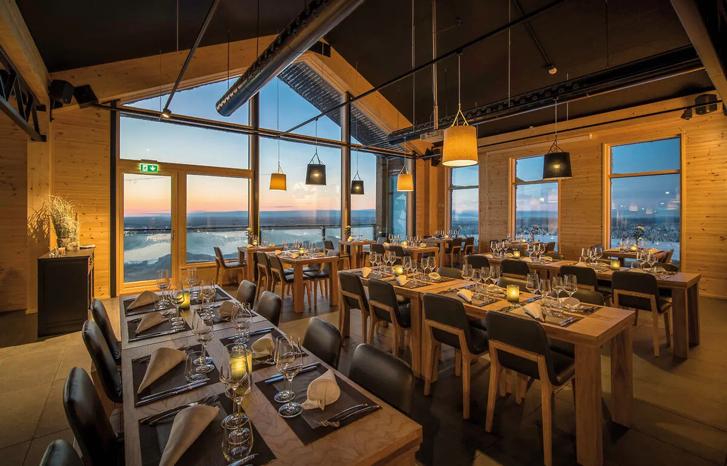 Star Arctic Hotel Restaurant