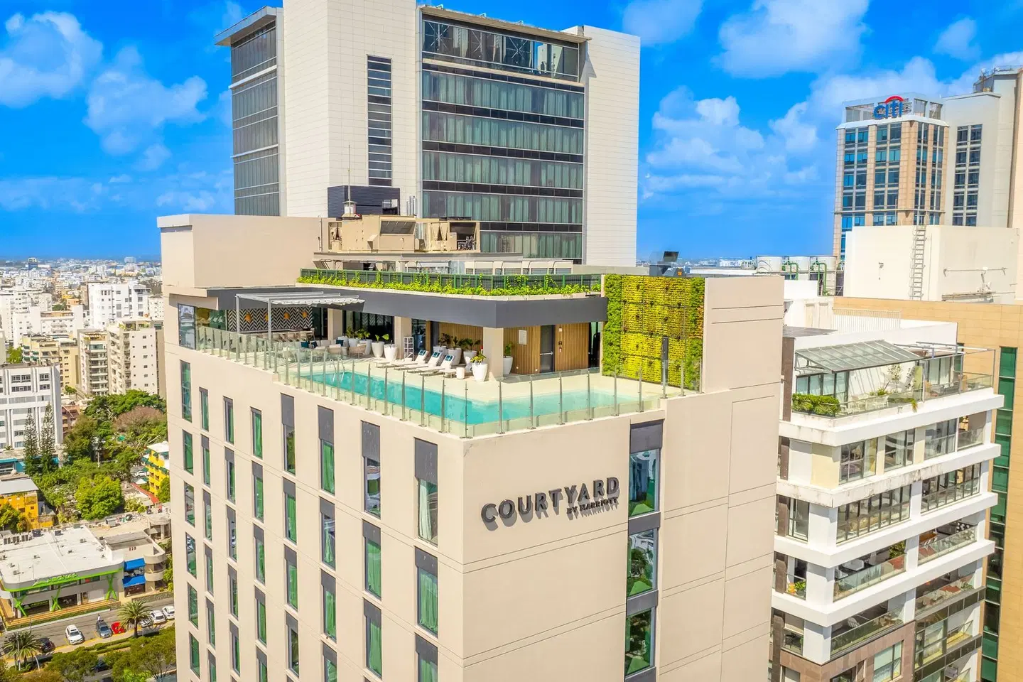 Courtyard By Marriott Santo Domingo Piantini EXTERIOR