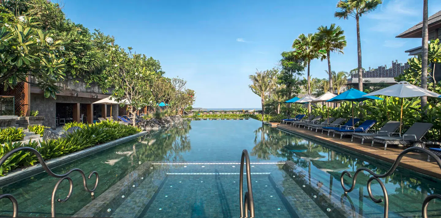 Hotel Indigo Seminyak Bali Beach OUTDOOR_POOL