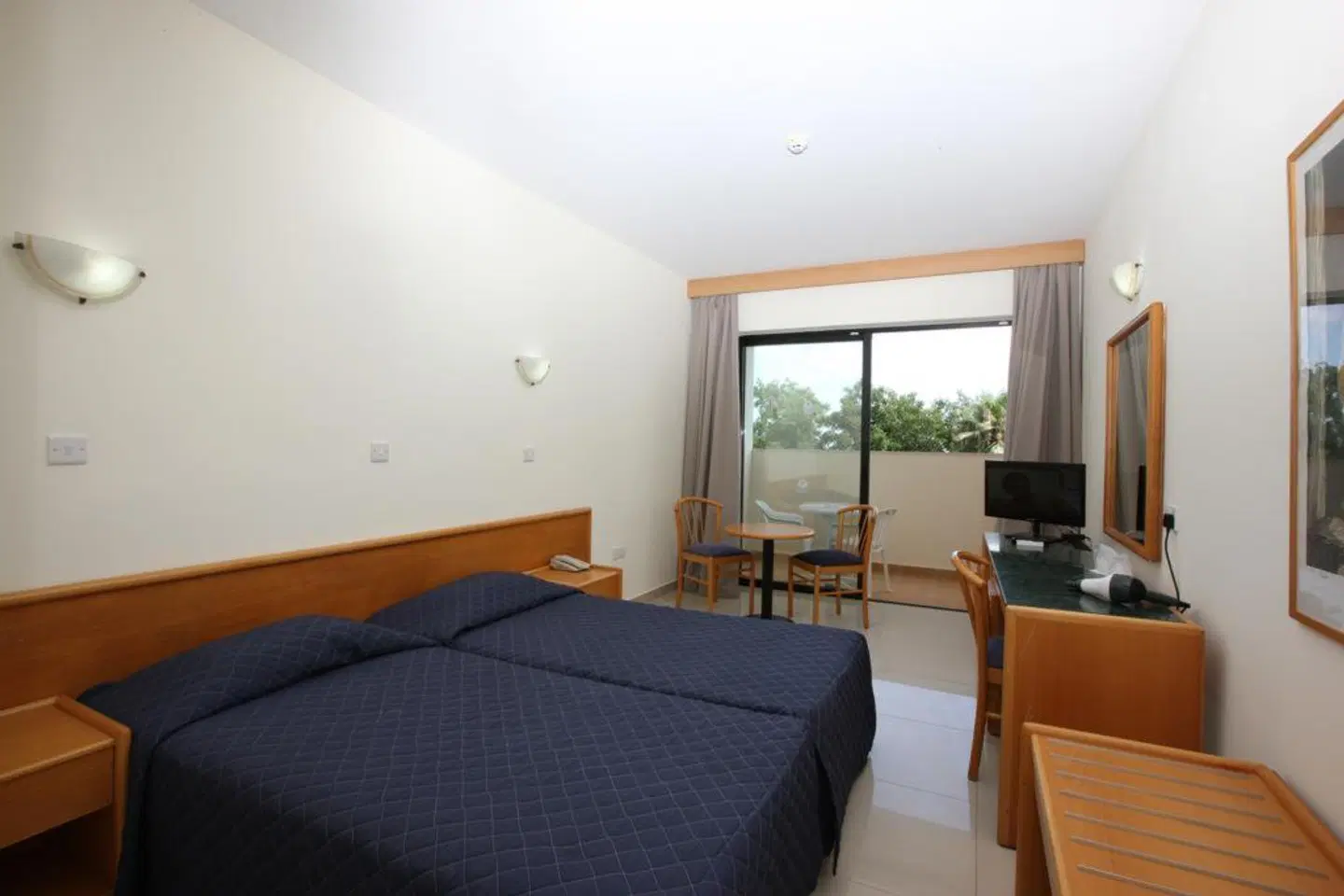 Veronica Hotel ROOM_EXAMPLE