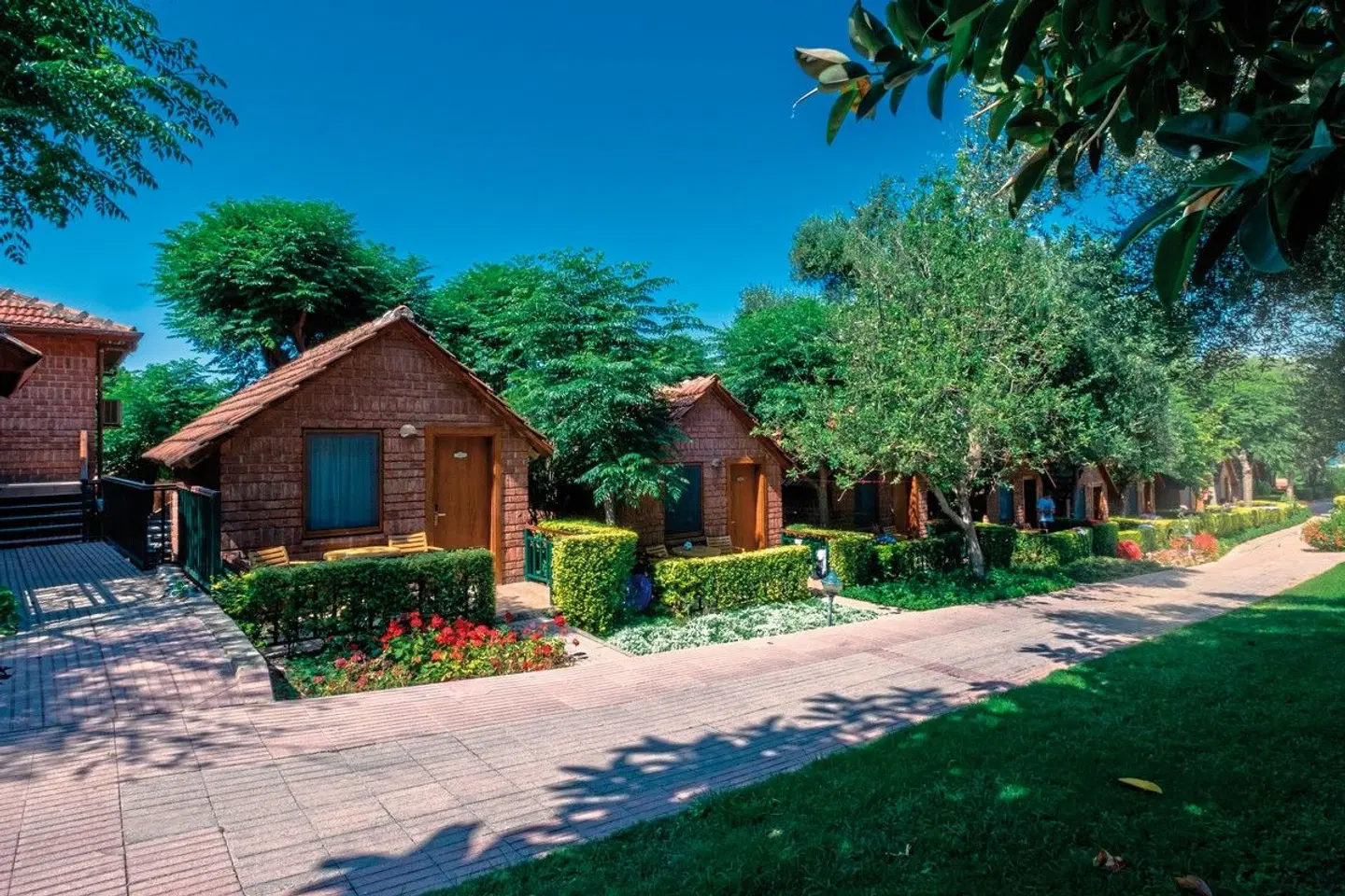 Can Garden Beach EXTERIOR