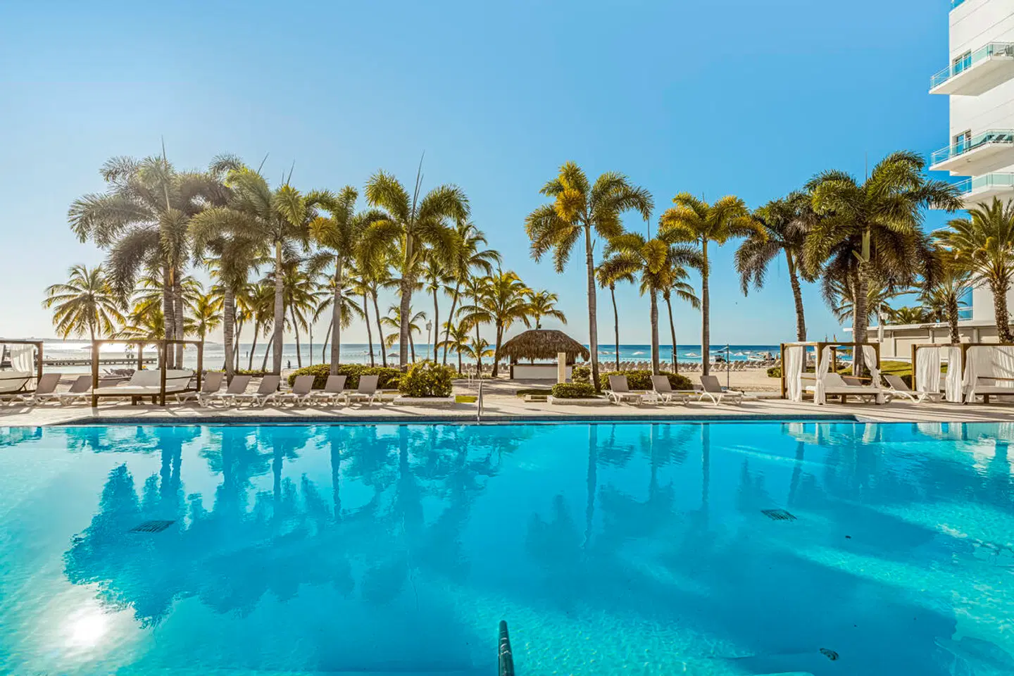 Santo Domingo Bay Convention Resort & Casino OUTDOOR_POOL