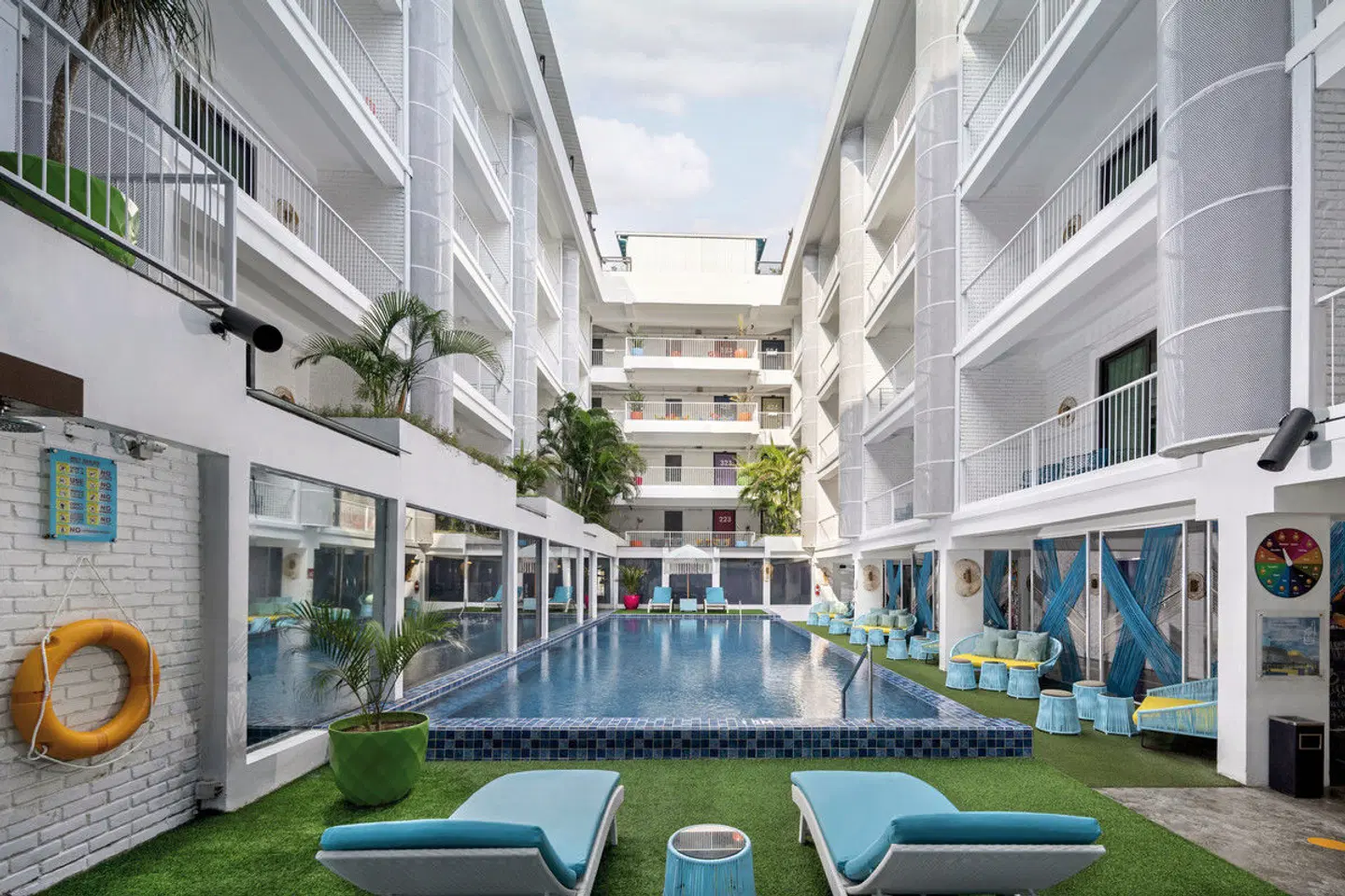 Viva Dash Hotel Seminyak EXTERIOR