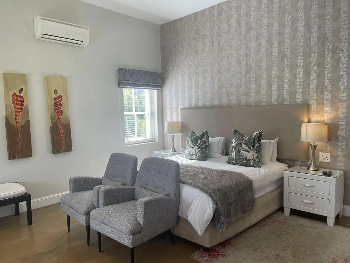 Plumwood Inn ROOM_EXAMPLE