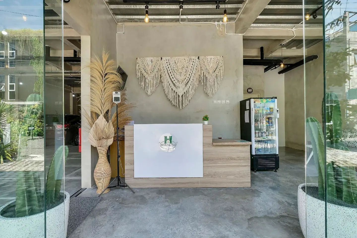 OYO Flagship 90983 Harmony Easy Stay ROOM_EXAMPLE