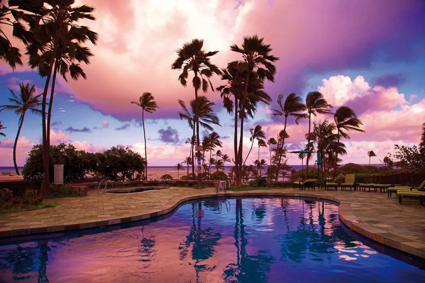 Hilton Garden Inn Kauai Wailua Bay OUTDOOR_POOL