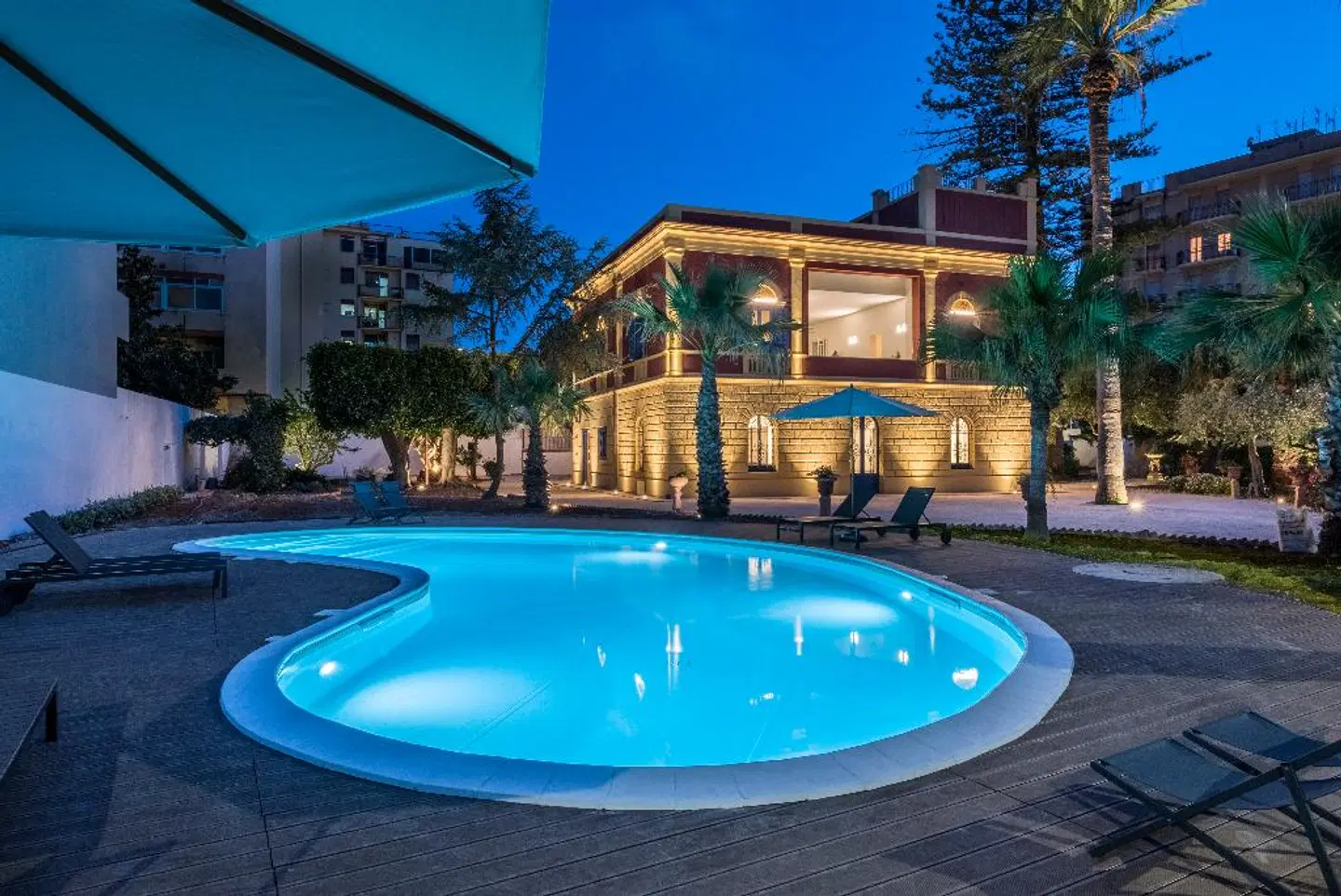 Giardini Mon Plaisir OUTDOOR_POOL