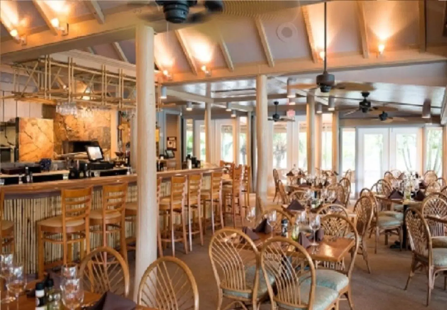 Park Shore Resort Bar