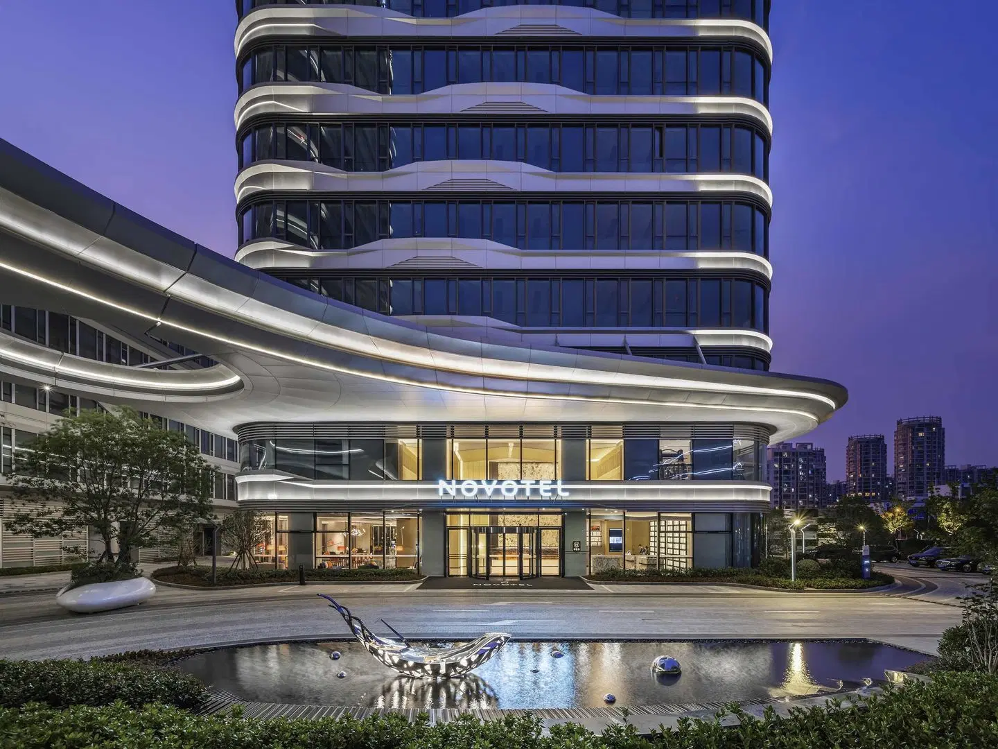 Novotel Shanghai Caohejing EXTERIOR