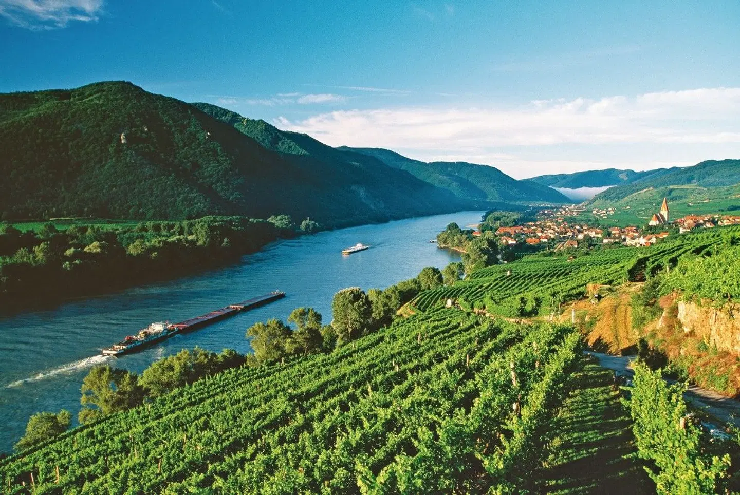 MS Swiss Crown - Eisernes Tor LANDSCAPE