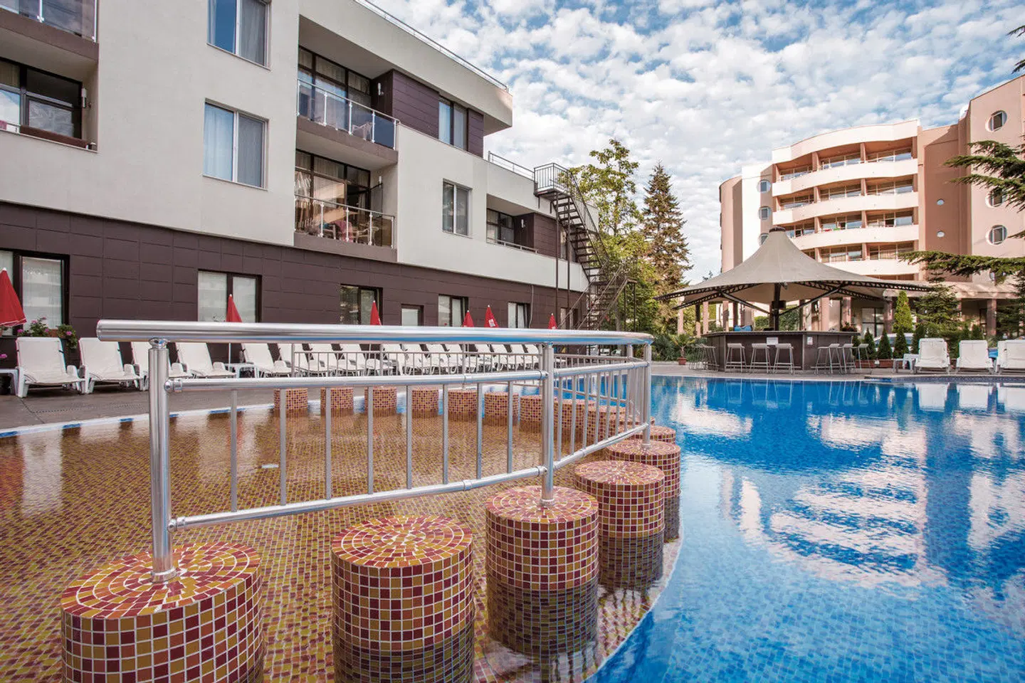 Laguna Park Hotel & Aqua Club OUTDOOR_POOL