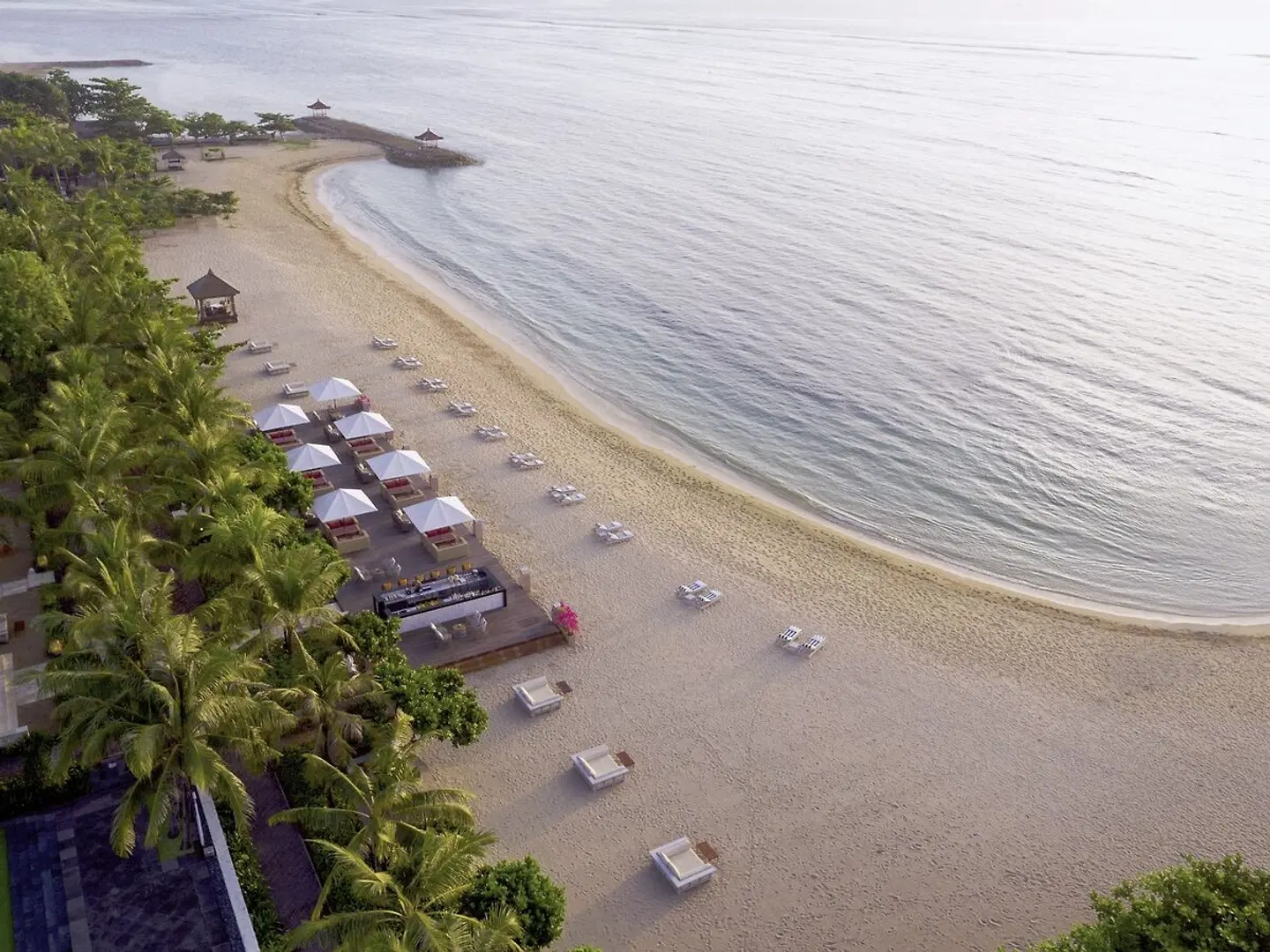 The Royal Santrian Luxury Beach Villas Strand