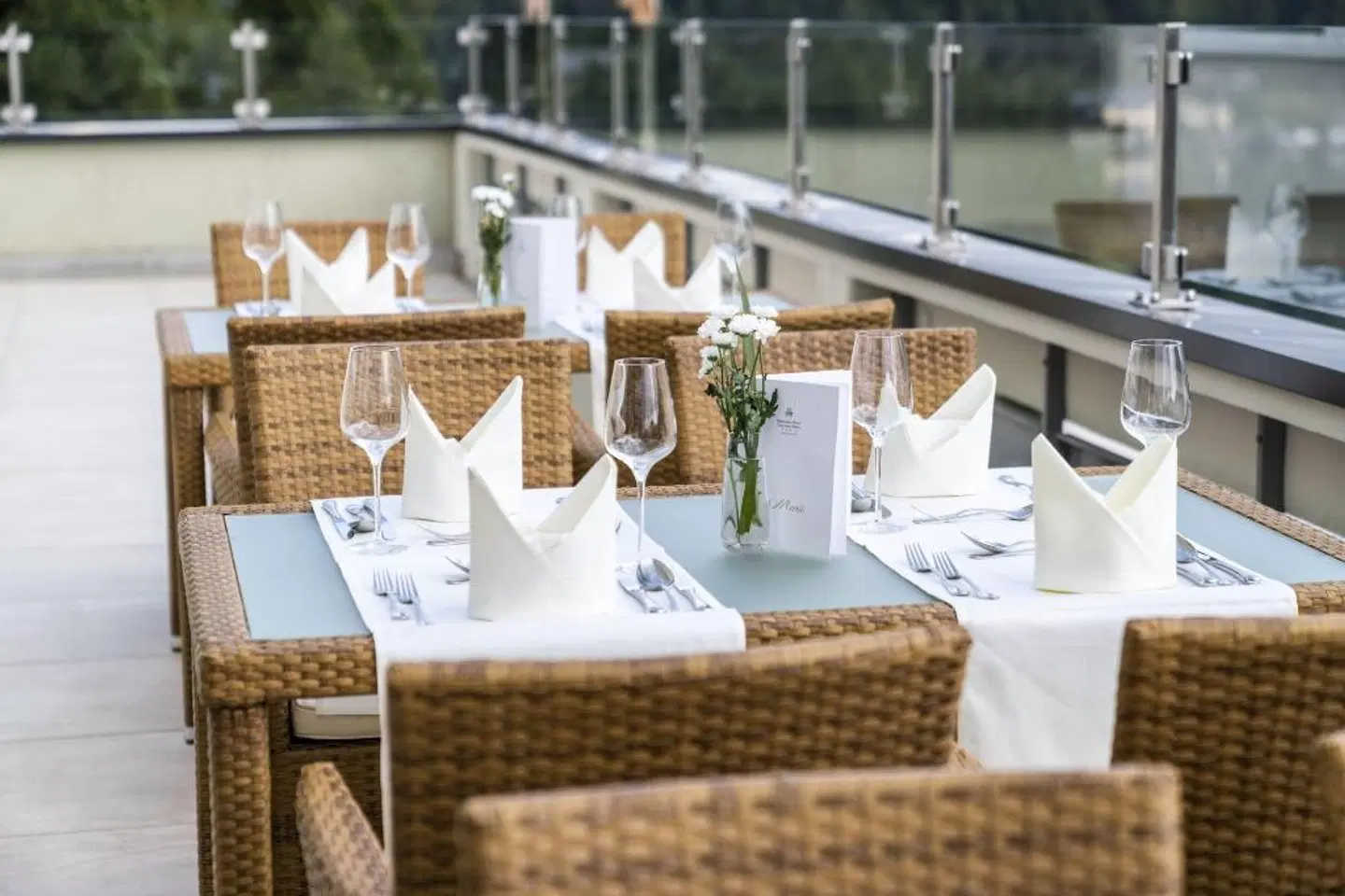 Panorama Hotel Turracher Höhe Terrasse