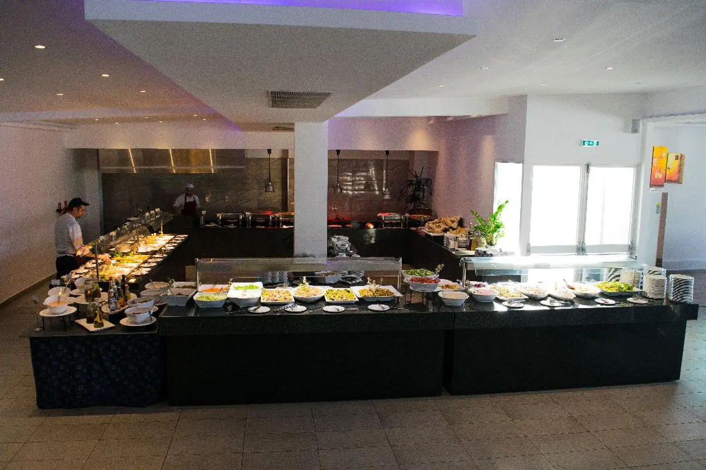 Theo Sunset Bay Hotel Restaurant