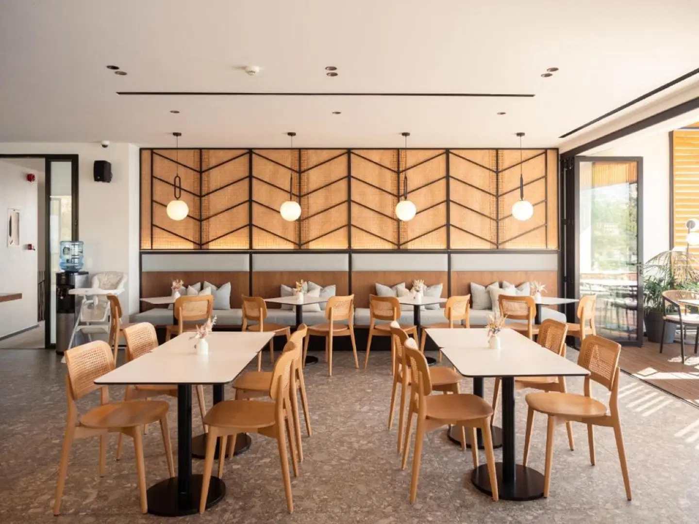 Nobus Hotel & Spa Restaurant