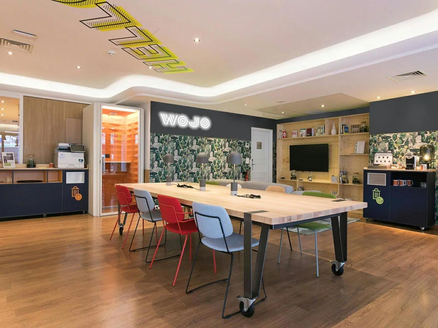 Mercure Paris Montmartre Sacre Coeur Bar