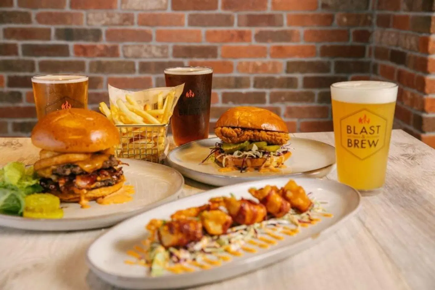 SeaCrest Oceanfront Hotel Restaurant