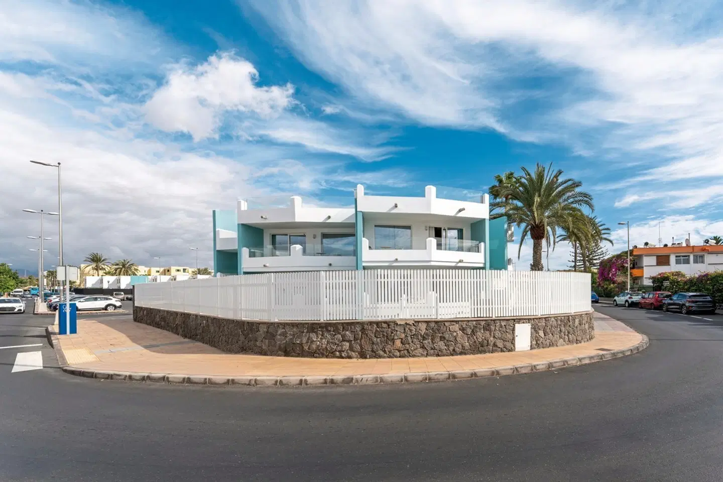 Los Caribes 2 EXTERIOR