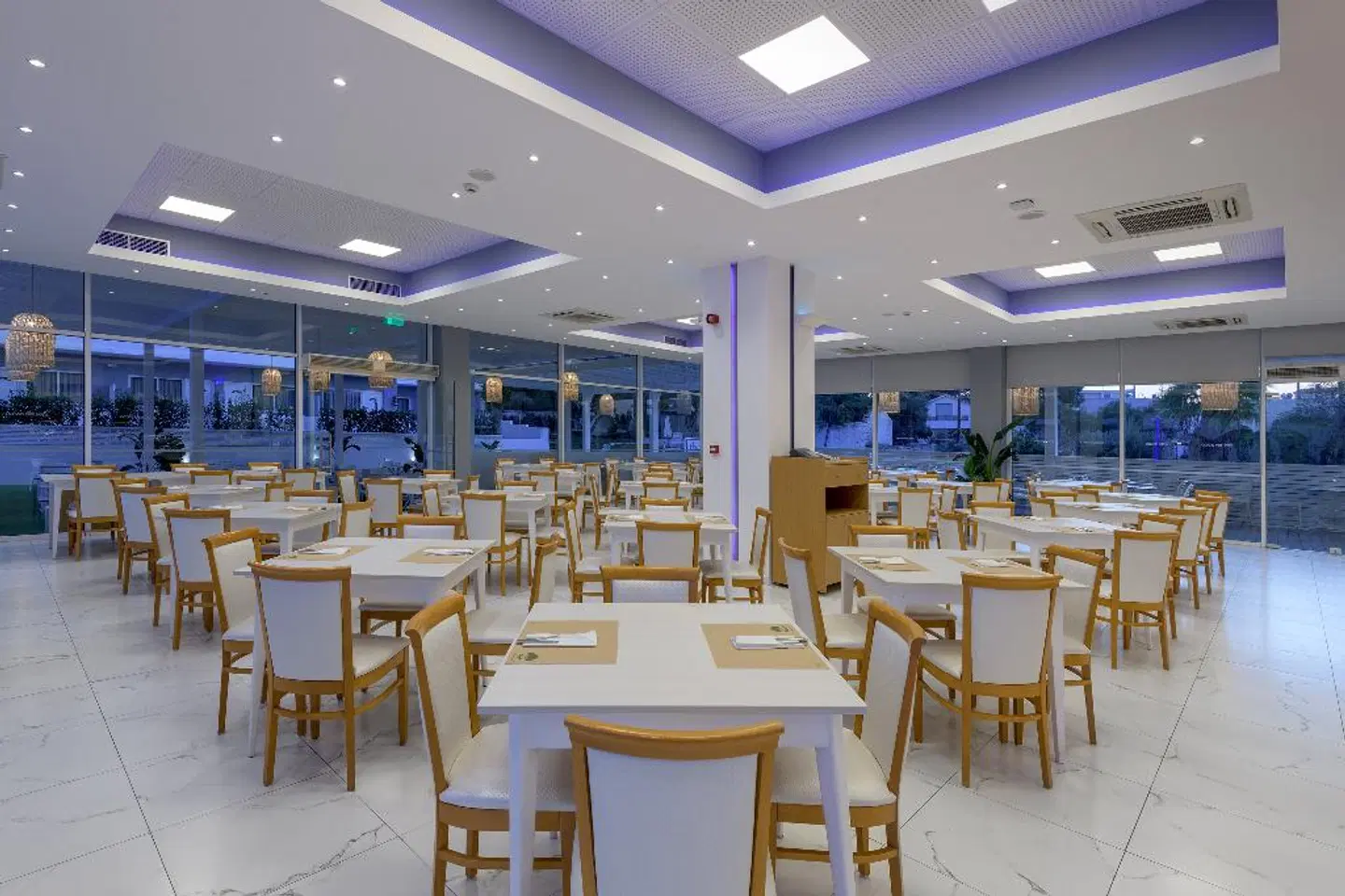 Oceanis Park Hotel Restaurant