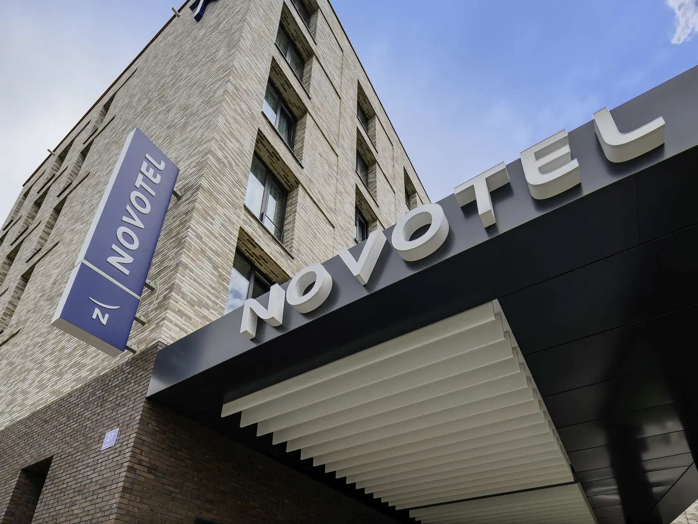 Novotel Regensburg Center EXTERIOR