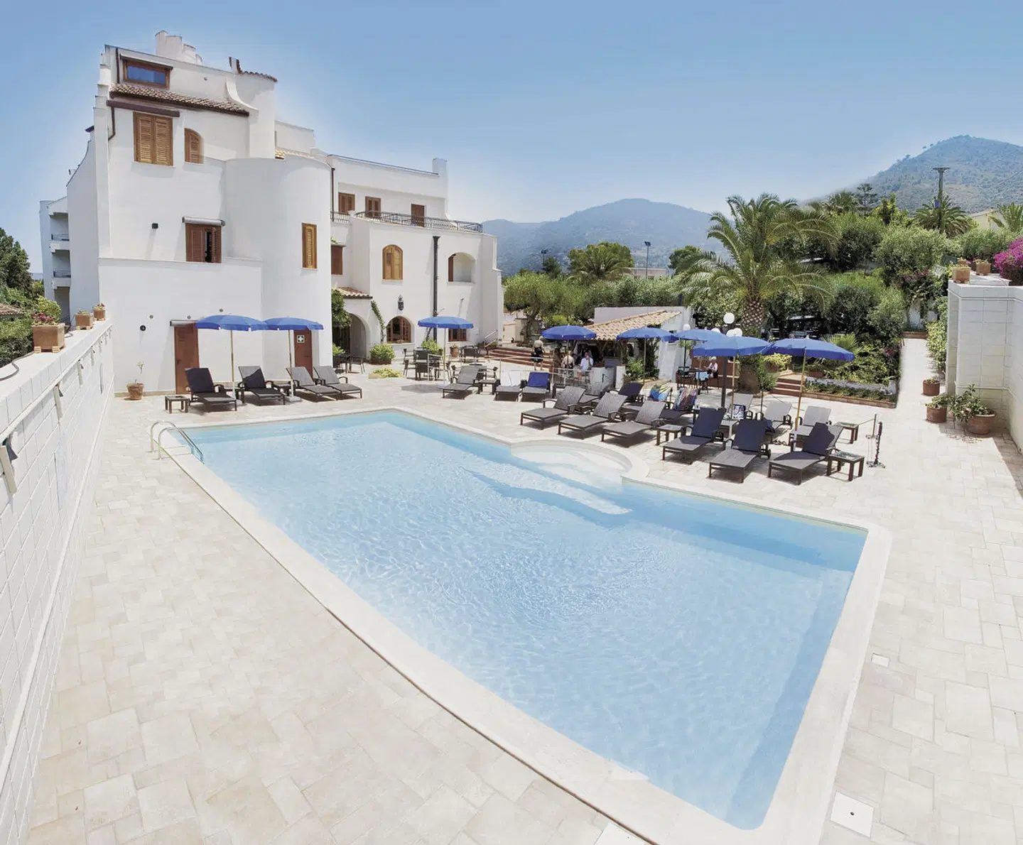 Baia del Capitano OUTDOOR_POOL