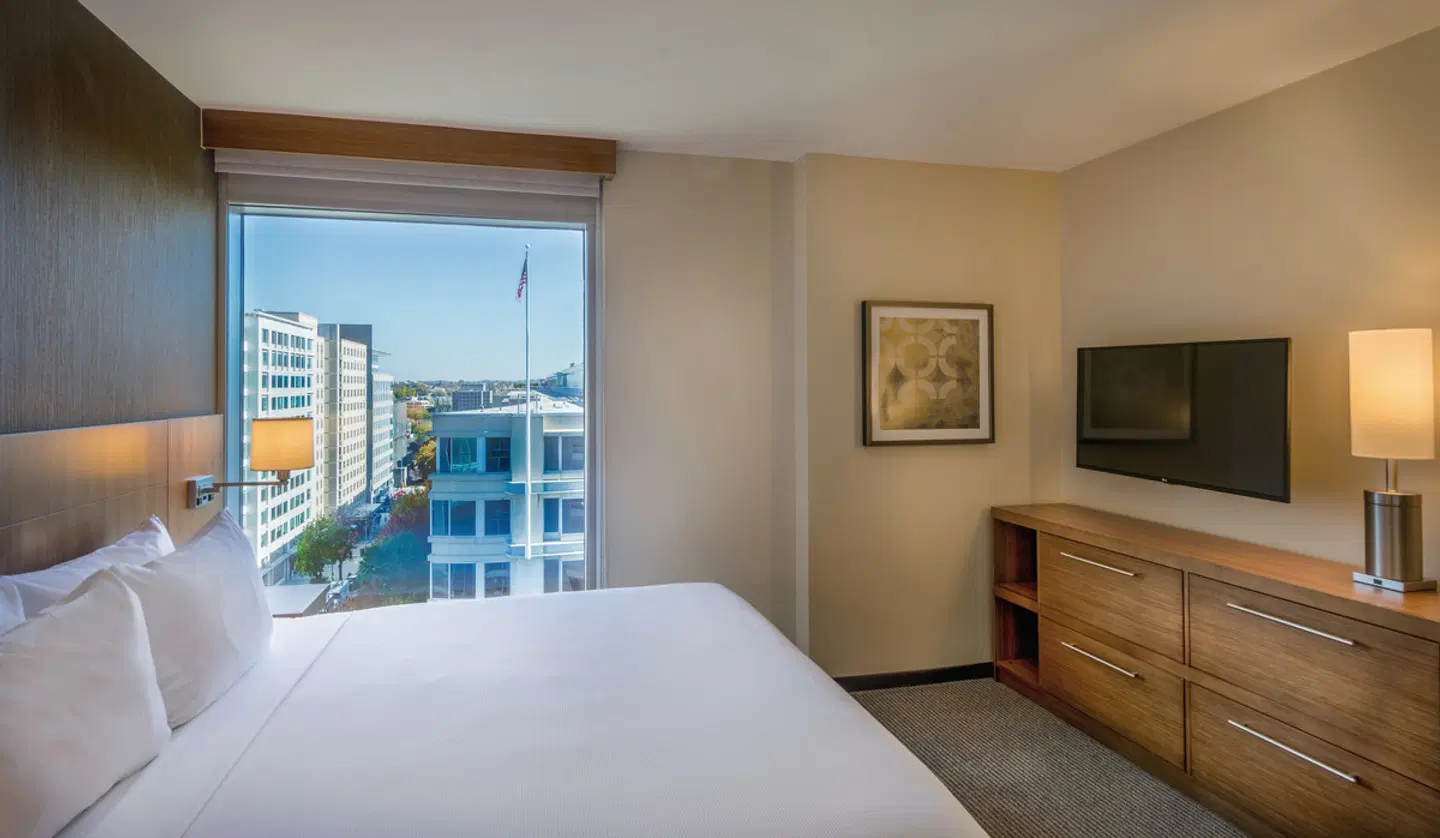 Hyatt Place Washington, DC/National Mall ROOM_EXAMPLE