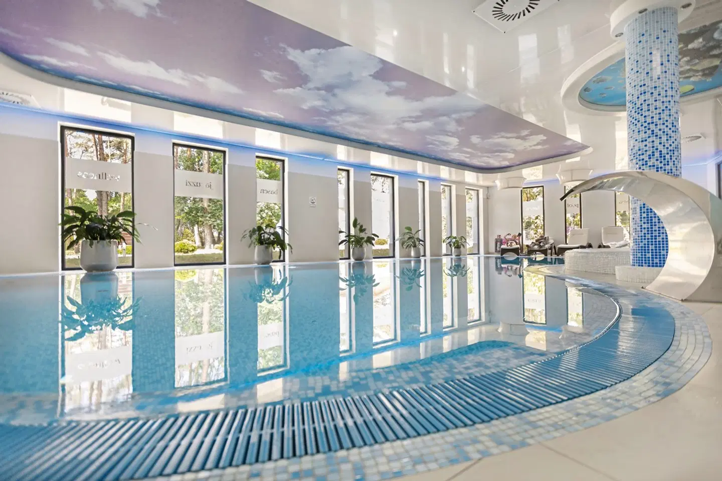 Grand Laola SPA Hallenbad