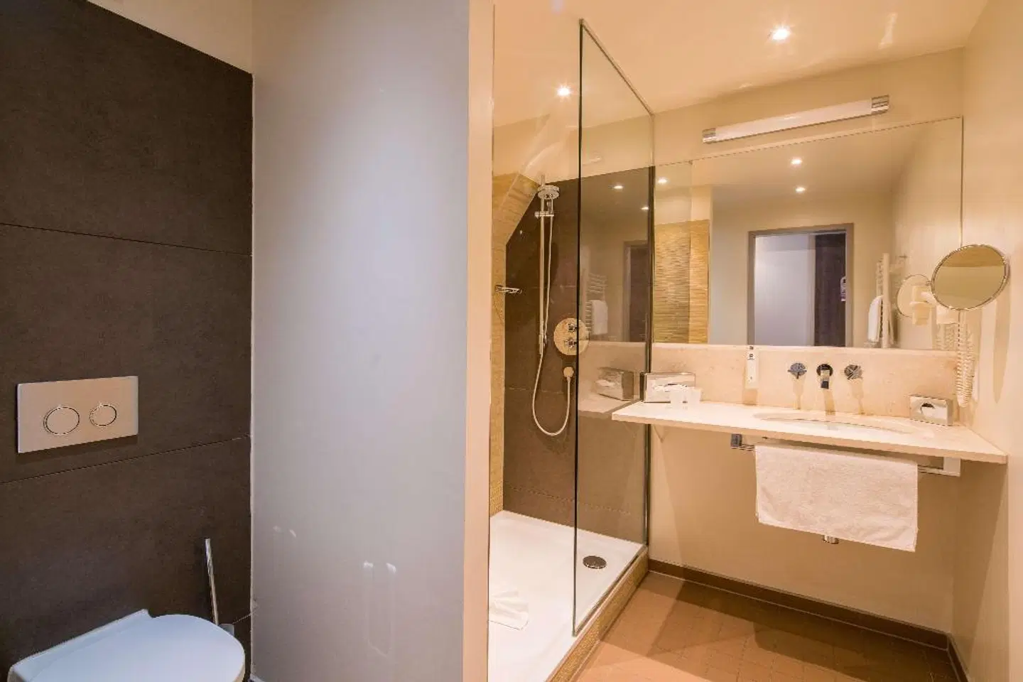 Best Western Hotel Schloßmühle Badezimmer