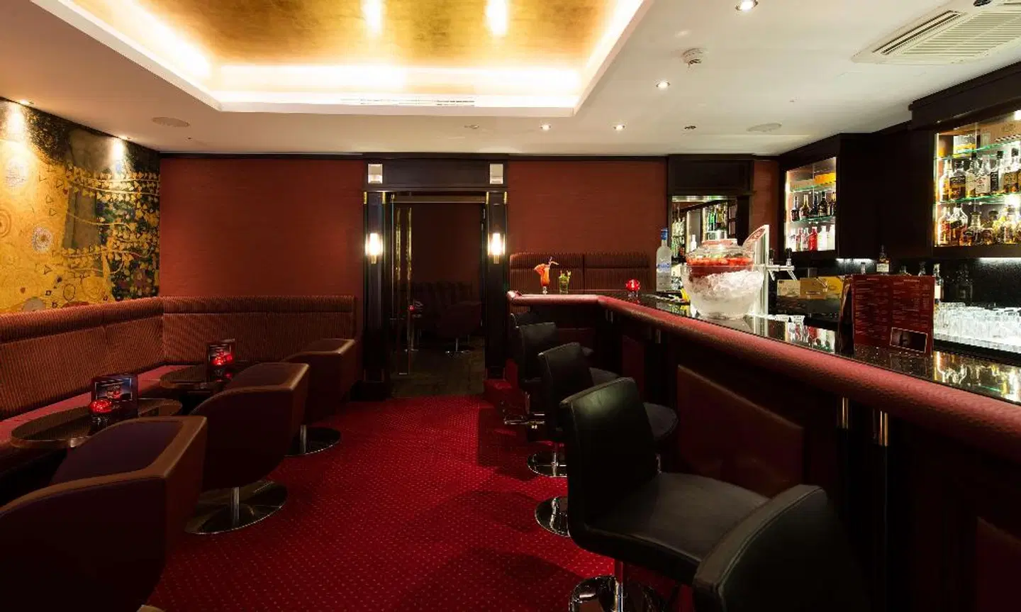 Derag Livinghotel Düsseldorf Bar