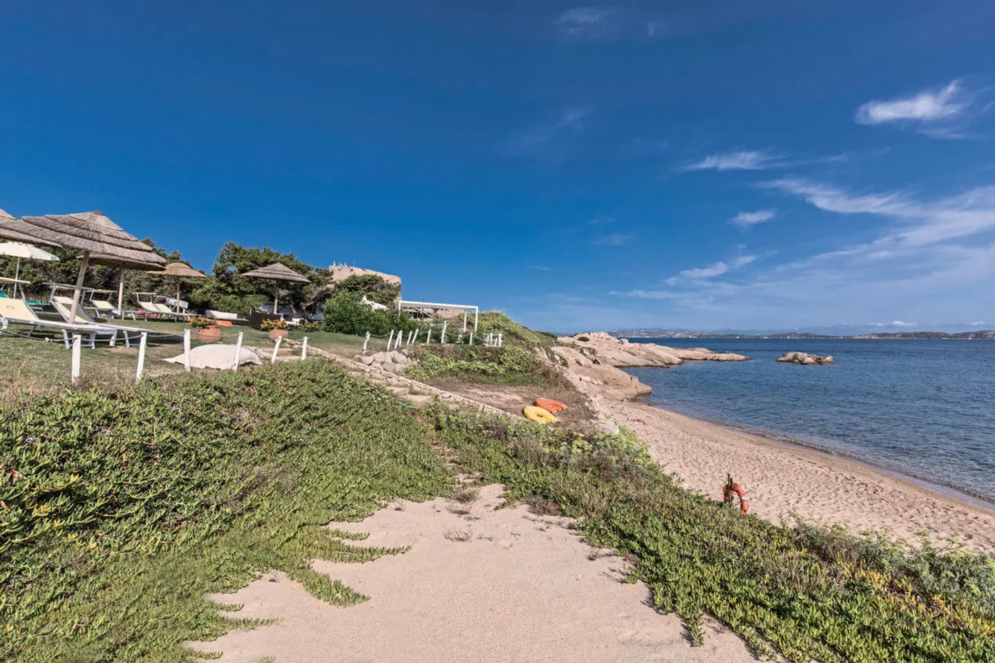 Grand Relais dei Nuraghi Strand