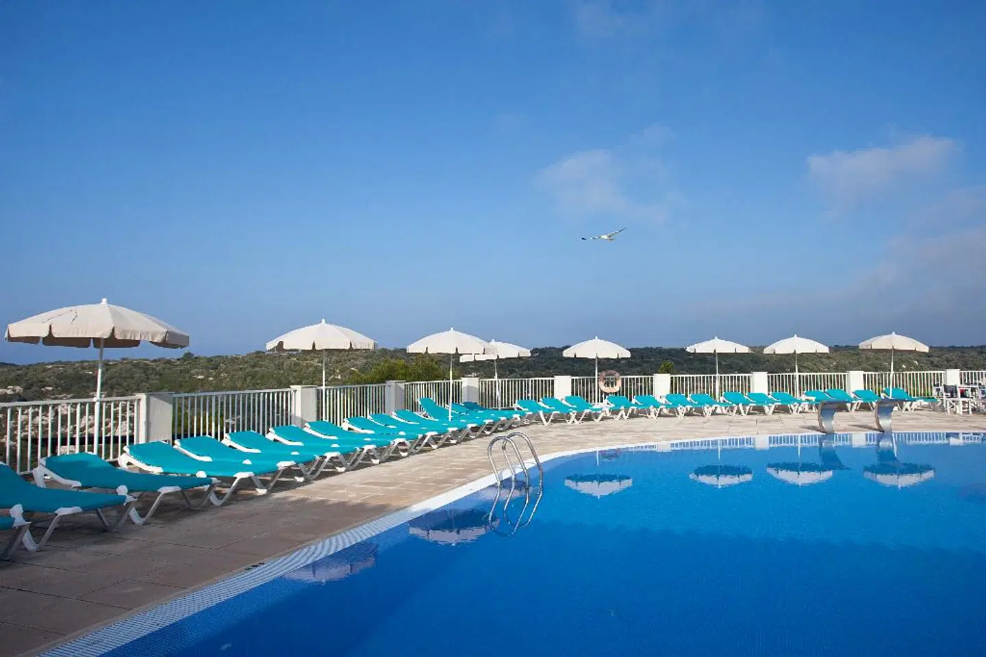 Playa Azul OUTDOOR_POOL