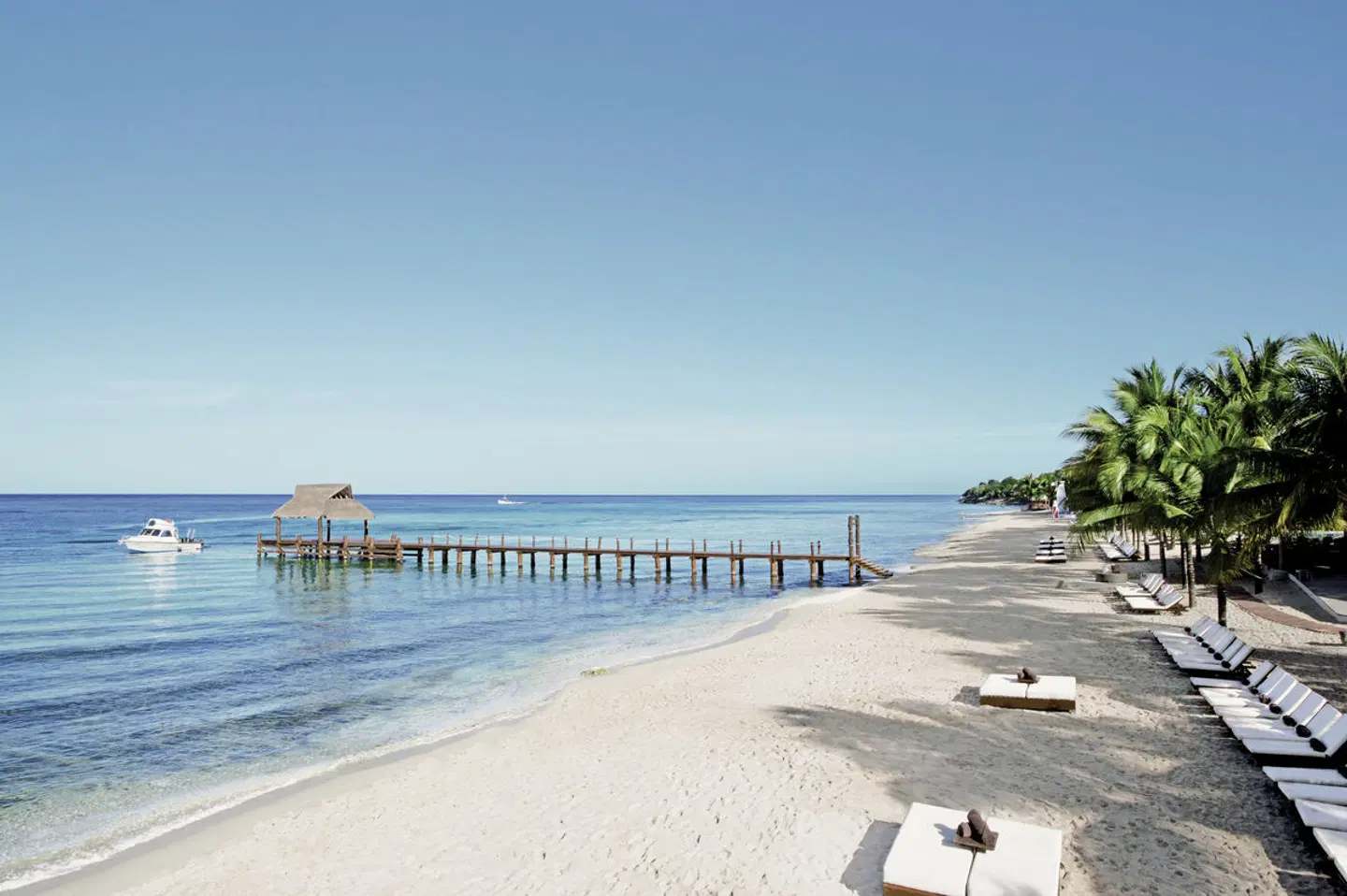 Secrets Aura Cozumel Strand