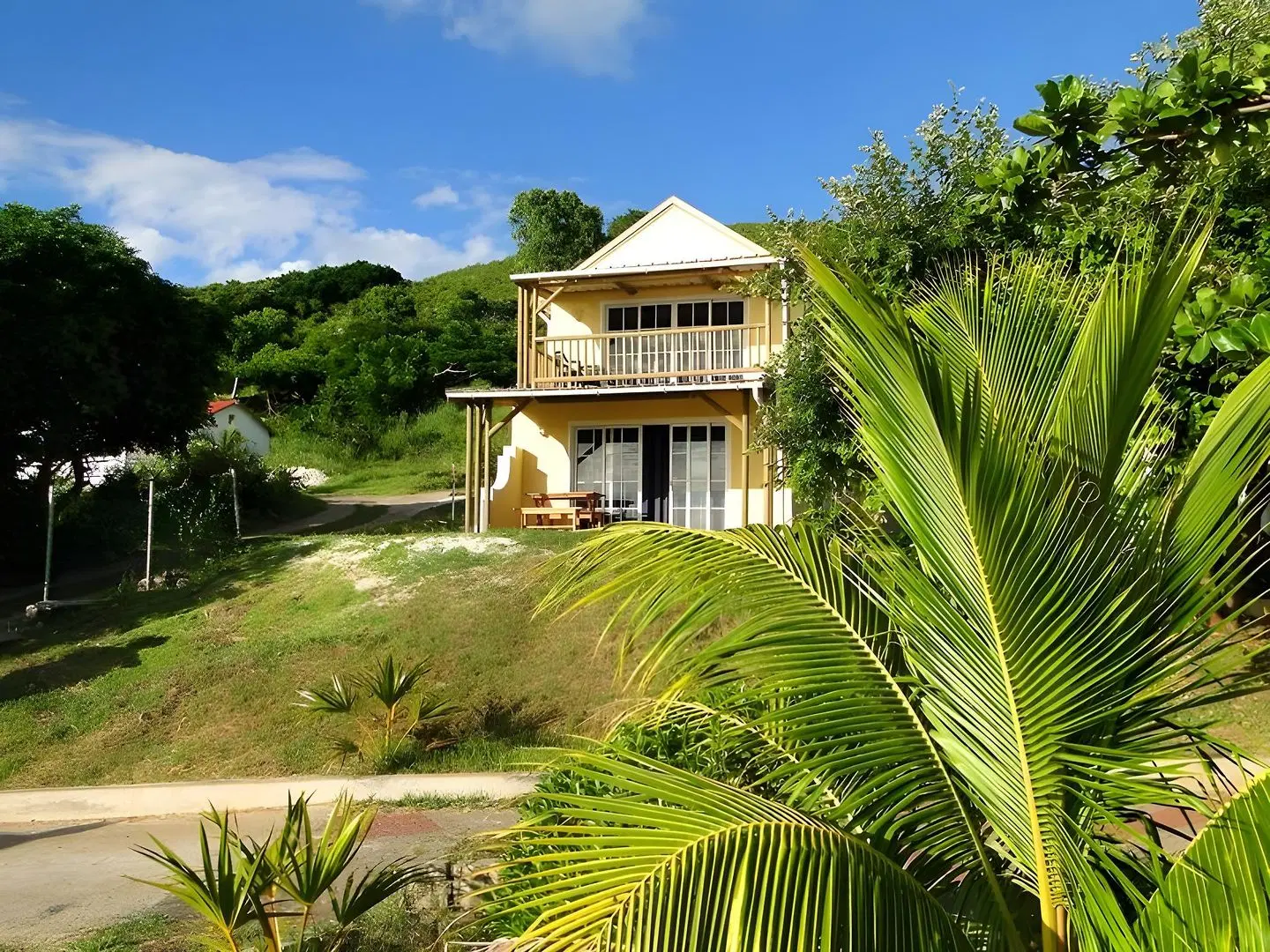 La Cabane D Eté EXTERIOR