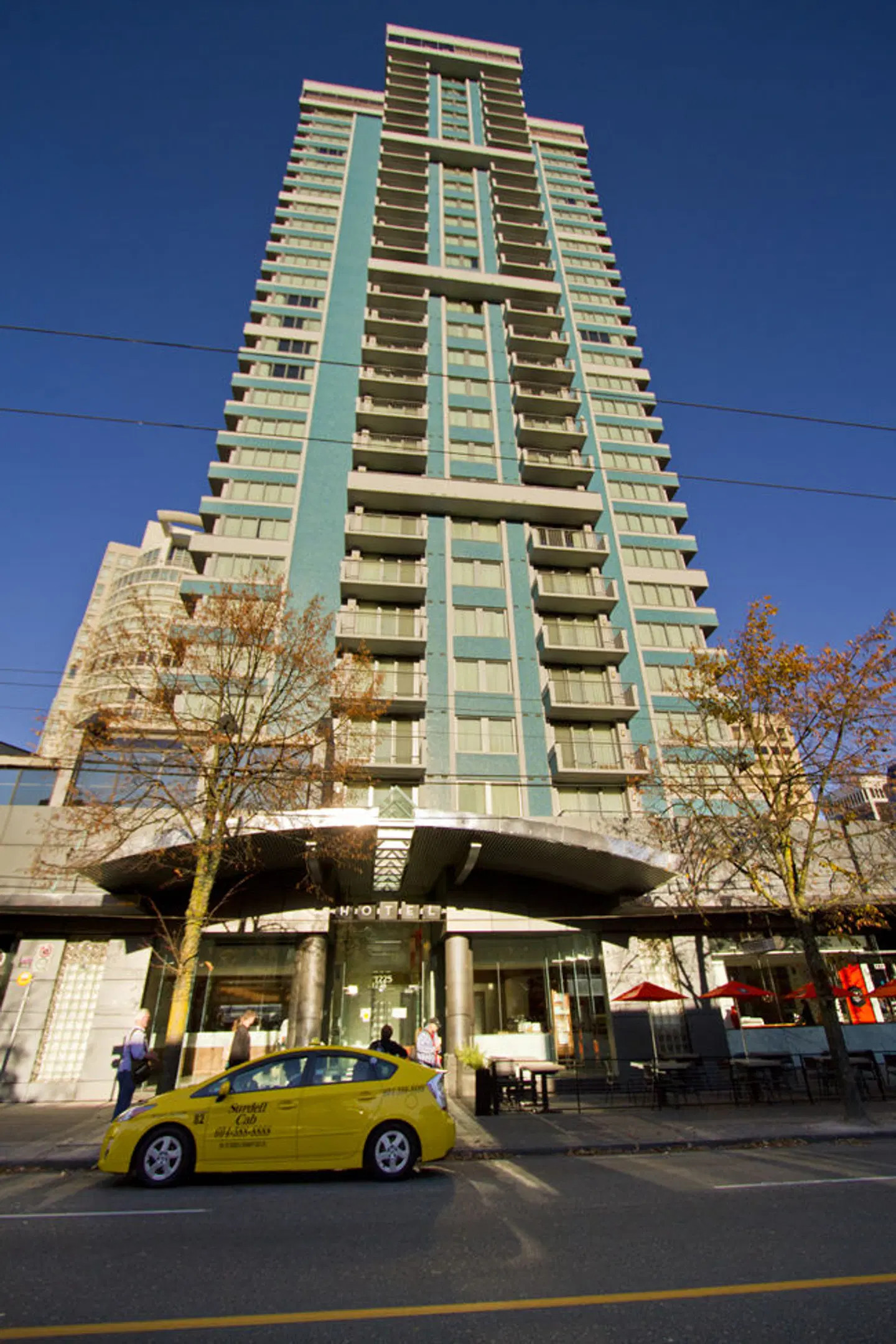 Blue Horizon Hotel EXTERIOR