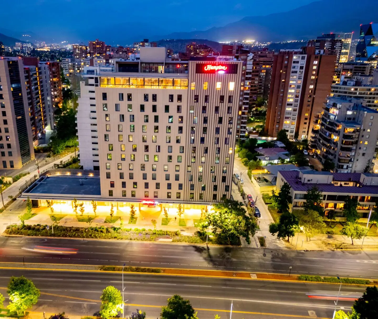Hampton By Hilton Santiago Las Condes EXTERIOR