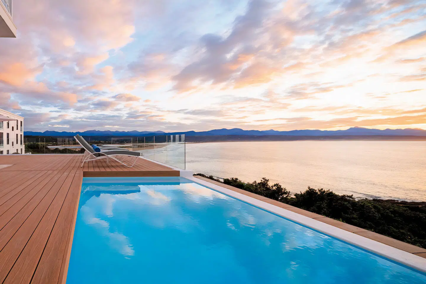 The Plettenberg OUTDOOR_POOL