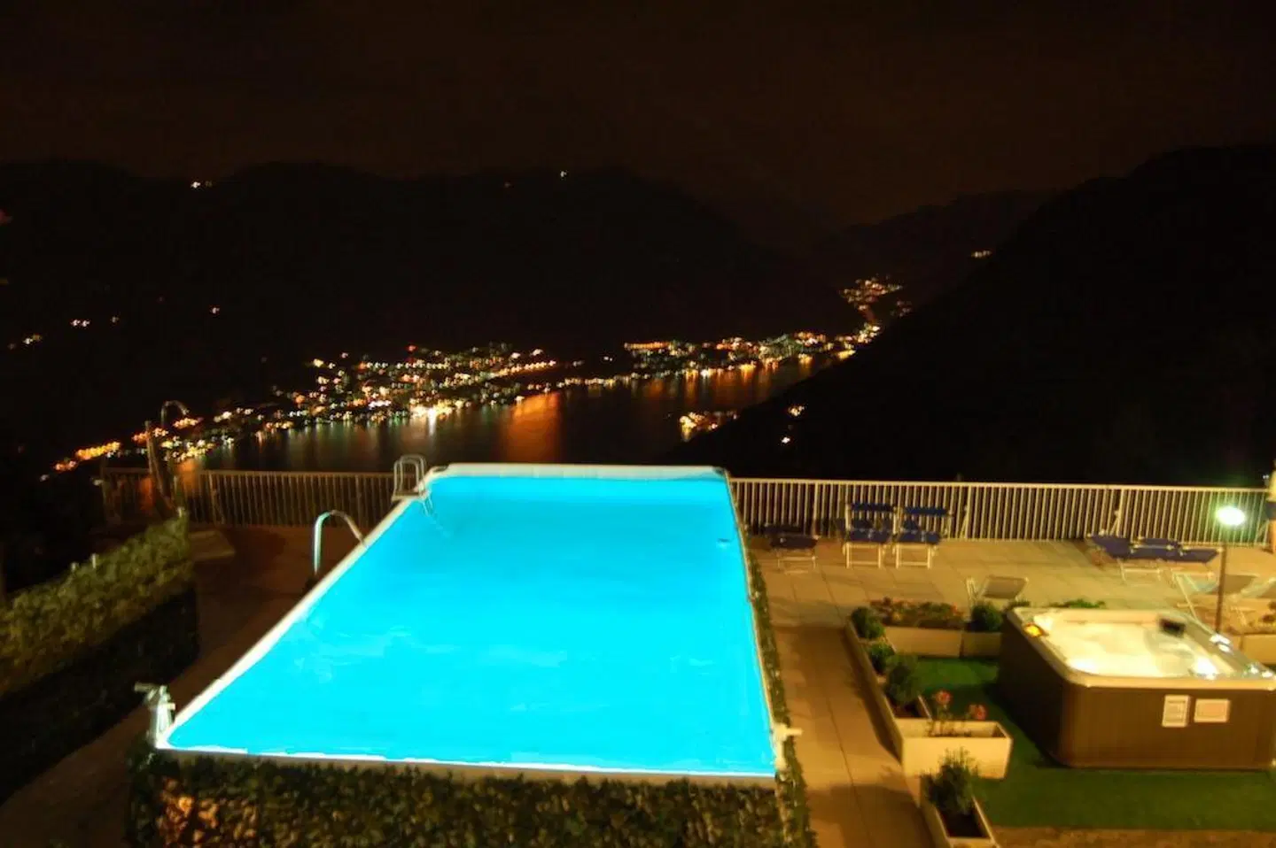 Hotel Paradiso Como OUTDOOR_POOL