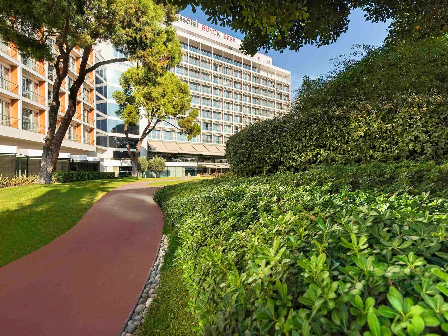 Swissôtel Büyük Efes Garten