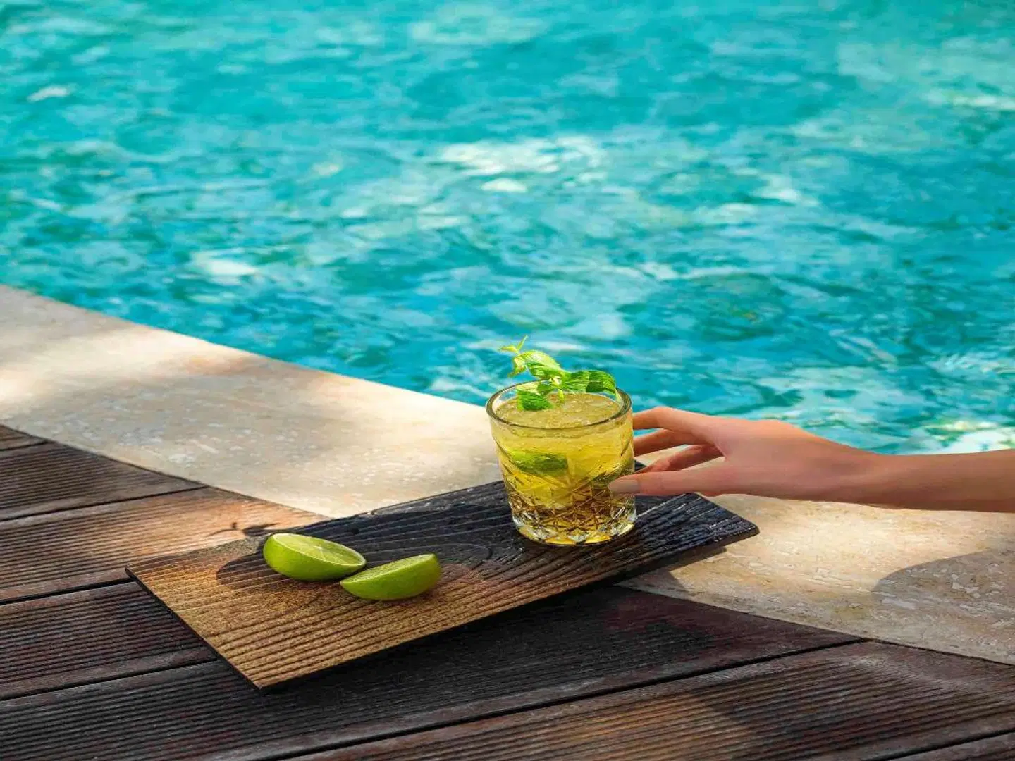 Swissôtel Büyük Efes TERRACE